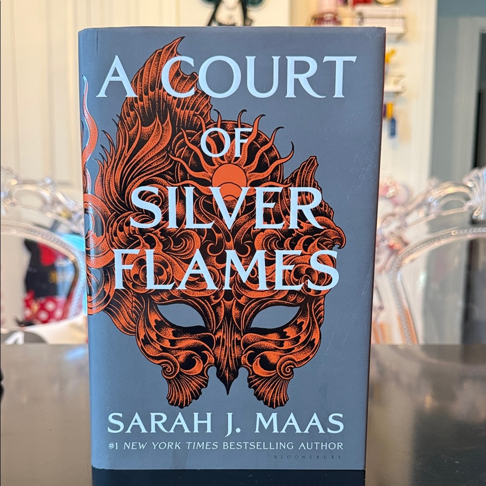 A Court of Silver Flames Hardcover Book